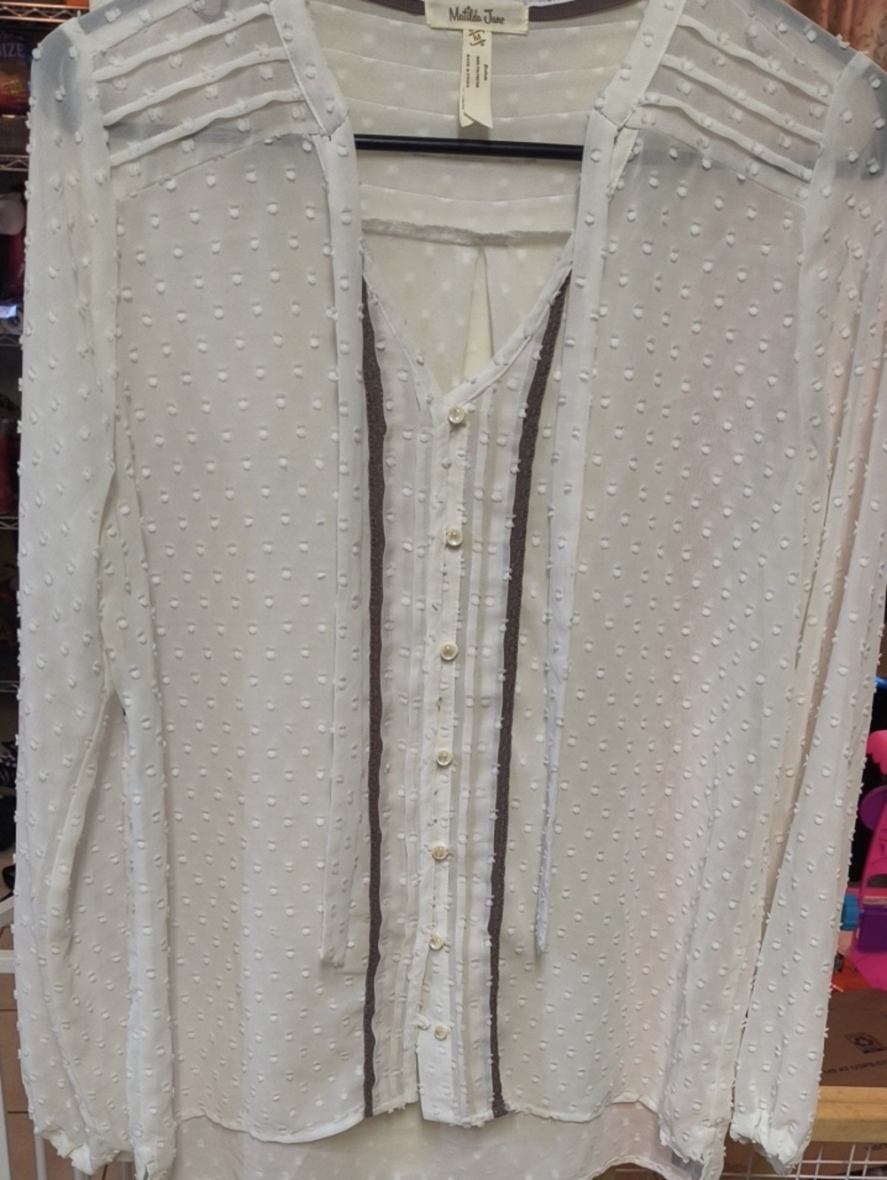 Matilda Jane Cream Swiss Dot Button-Front Blouse with Contrast Trim Sz M GUC.